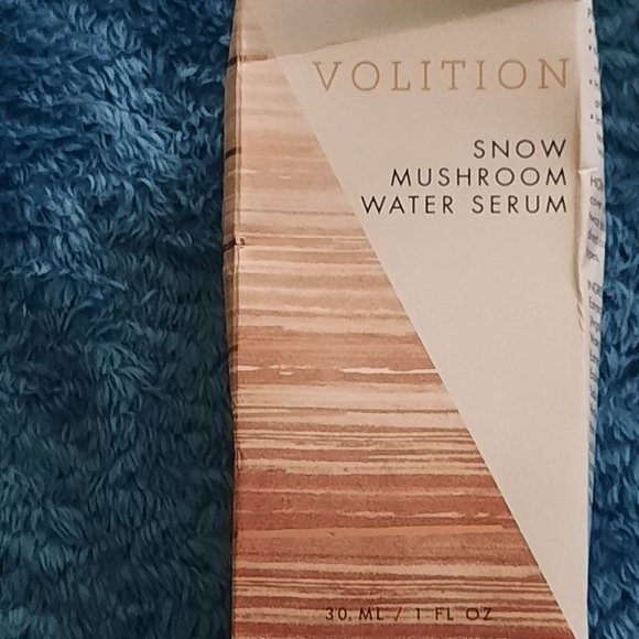 Volition Snow Mushroom Water Serum - 30ml - Picture 3 of 6